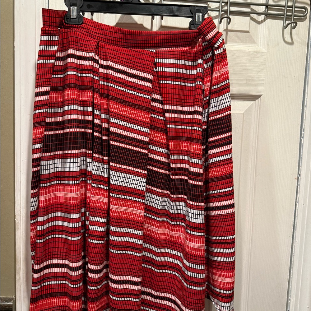 LuLaRoe Red and Black Full Midi Skirt